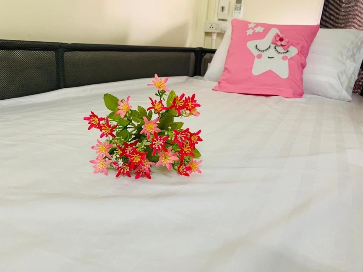 Baan Mae Somkid Homestay Sukhothai Eksteriør billede