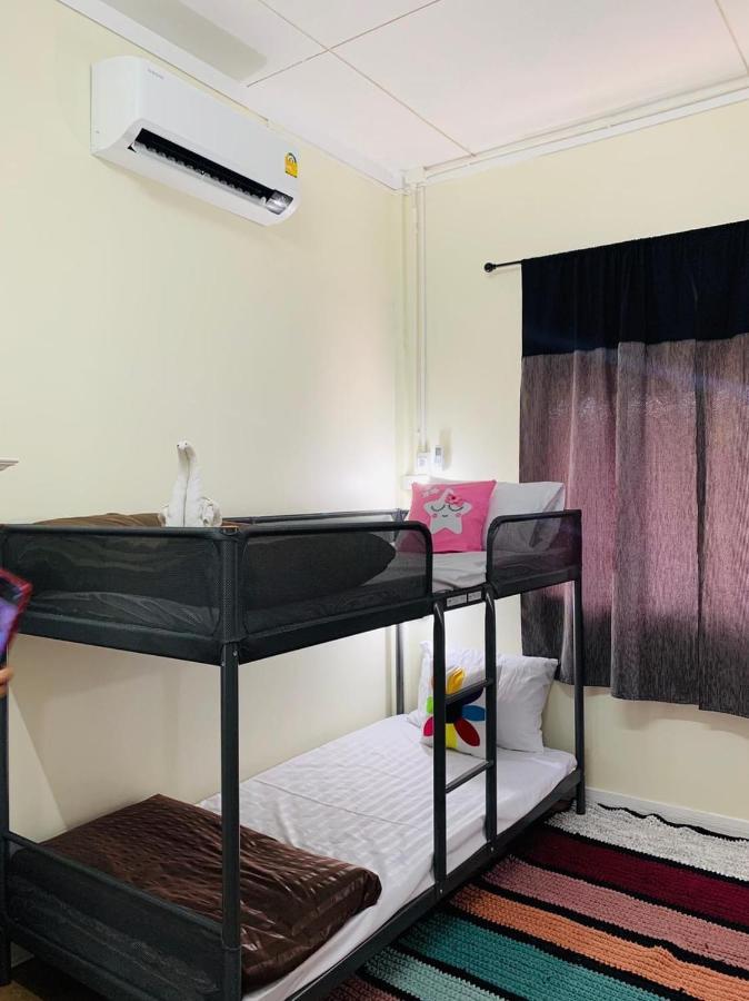 Baan Mae Somkid Homestay Sukhothai Eksteriør billede